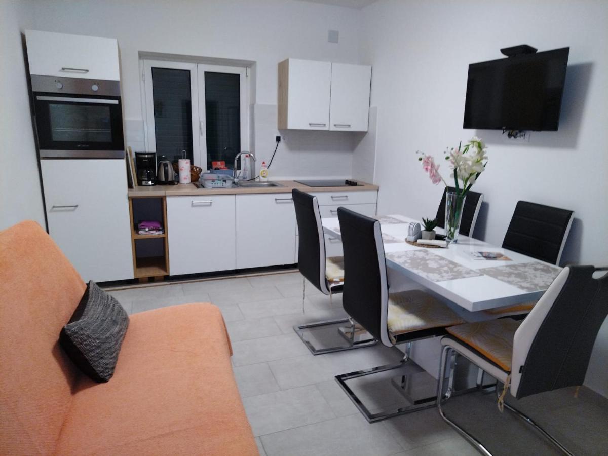 Apartmani Katarina Barbat na Rabu Exteriér fotografie