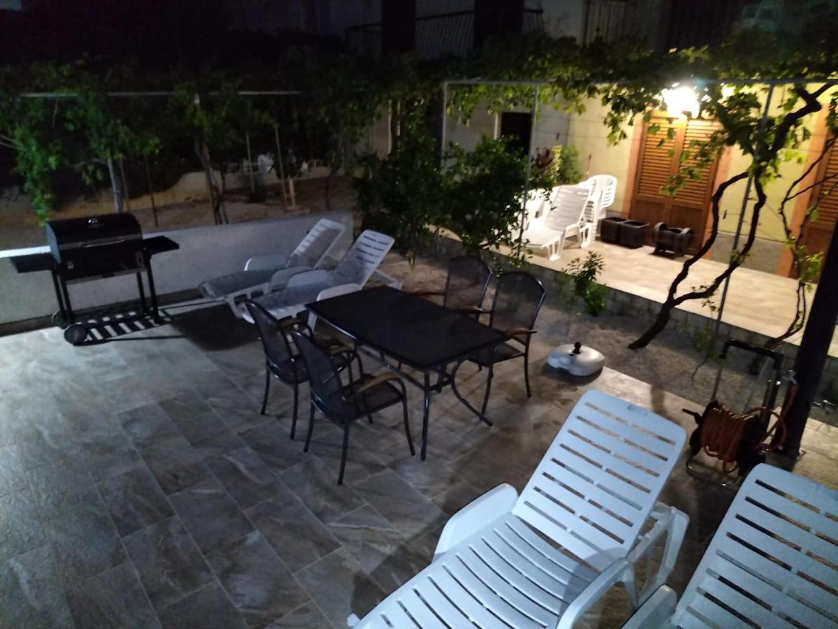Apartmani Katarina Barbat na Rabu Exteriér fotografie