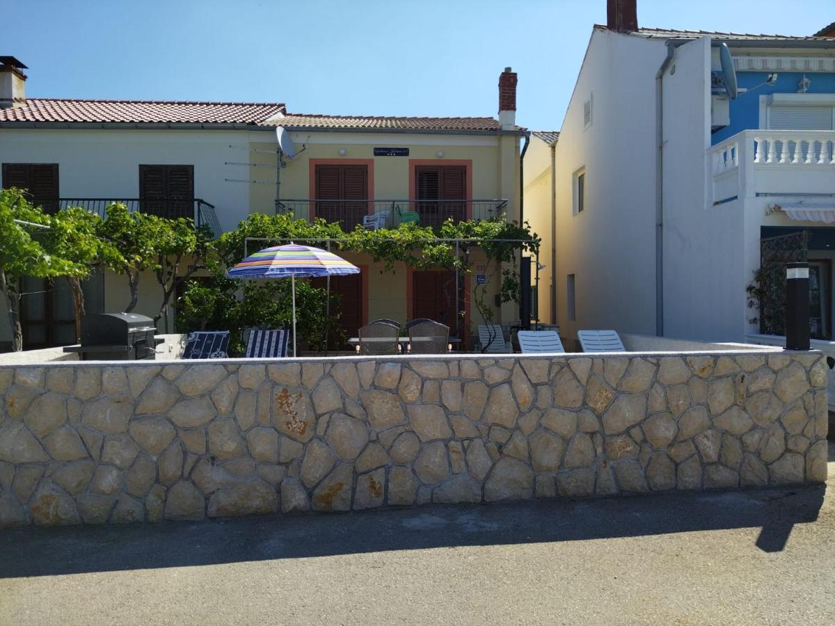 Apartmani Katarina Barbat na Rabu Exteriér fotografie