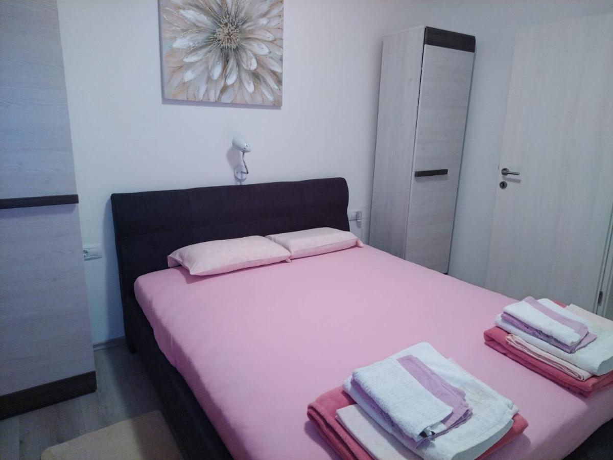 Apartmani Katarina Barbat na Rabu Exteriér fotografie