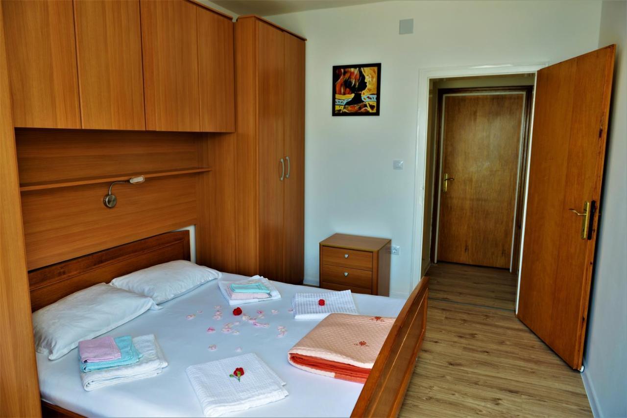 Apartmani Katarina Barbat na Rabu Exteriér fotografie